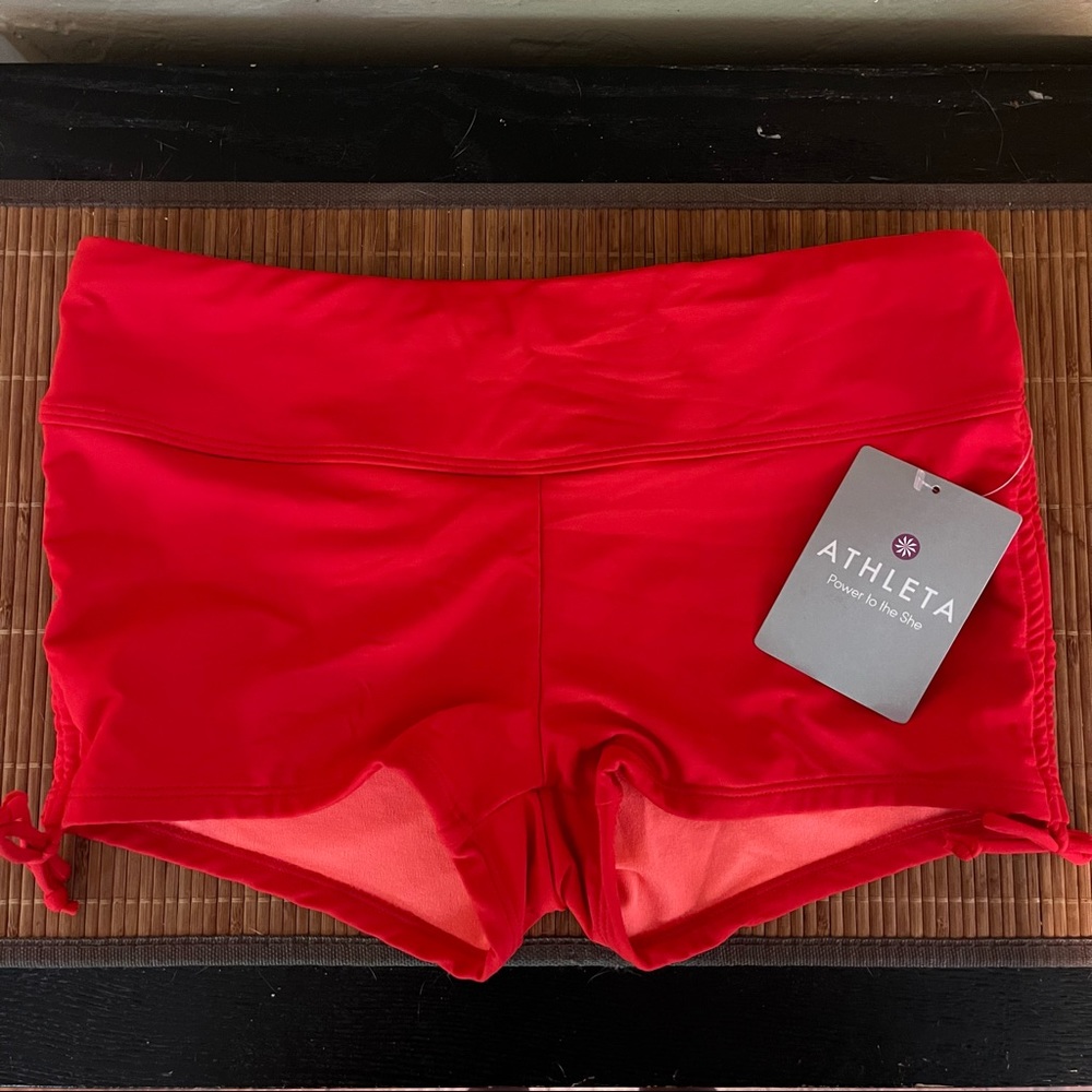 Athleta Scrunch Short NWT